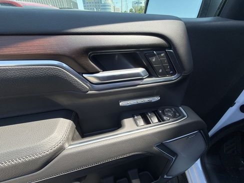 New 2026 GMC Sierra 1500 Denali AWD/4WD image 15