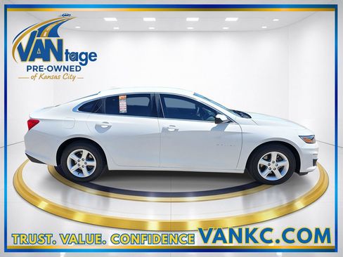 Used 2020 Chevrolet Malibu LS w/ Driver Confidence Package II FWD image 5
