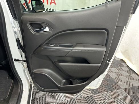 Used 2017 GMC Canyon SLT w/ Driver Alert Package image 14