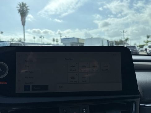 Used 2023 Lexus ES 350 F Sport image 13