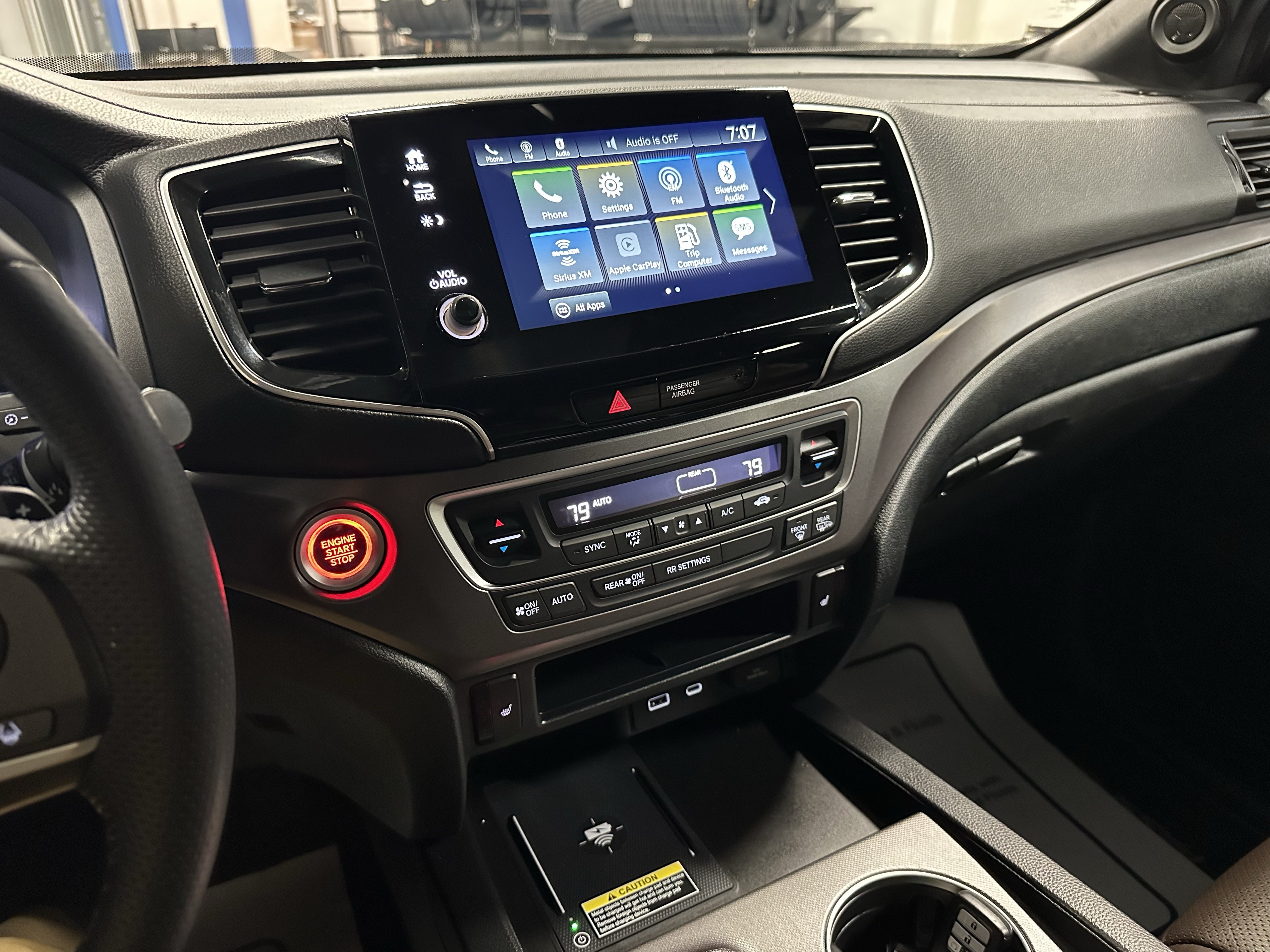 Used 2024 Honda Passport EX-L image 14