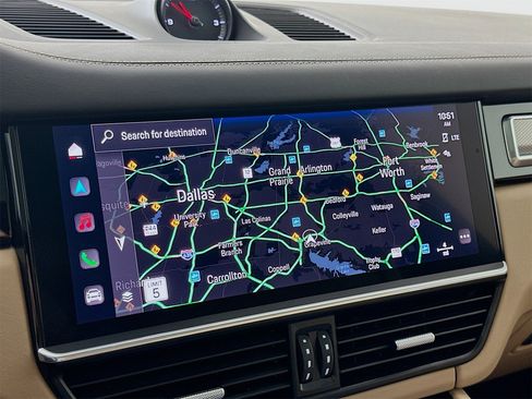 Used 2023 Porsche Cayenne S image 14