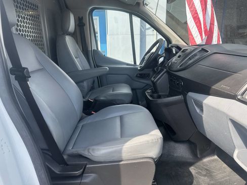 Used 2017 Ford Transit 250 250 3dr LWB Low Roof Cargo Van image 13