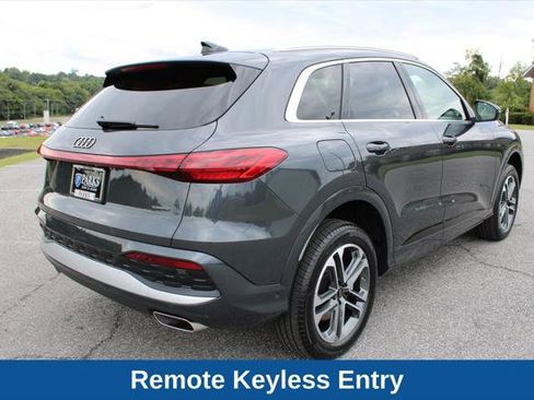 Certified 2025 Audi Q5 Premium Plus w/ Premium Plus AWD/4WD image 10