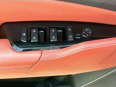 Certified 2023 Kia Sportage SX image 18