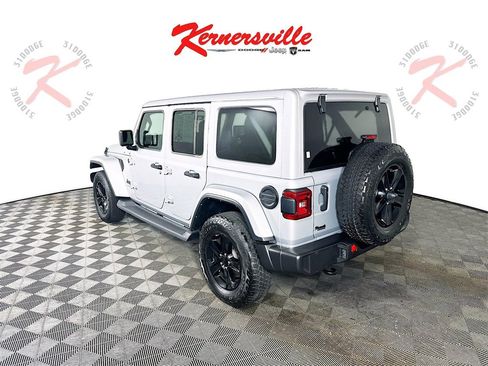 Used 2023 Jeep Wrangler Altitude image 5