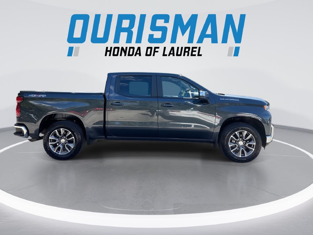 Used 2021 Chevrolet Silverado 1500 LT AWD/4WD image 9