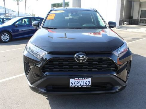 Used 2021 Toyota RAV4 LE w/ Carpet Mat Package (TMS) FWD image 3