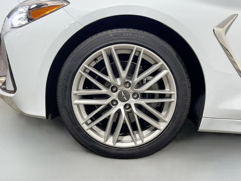 Used 2020 Genesis G70 2.0T w/ Elite Package image 14