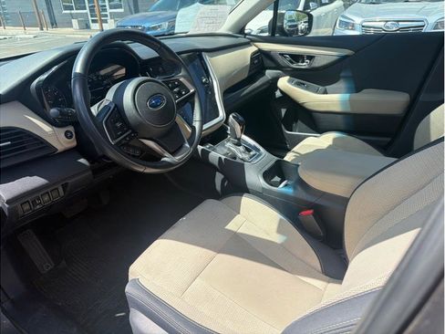 Used 2021 Subaru Outback Premium AWD/4WD image 2