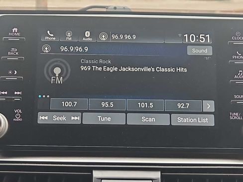 Used 2021 Honda Accord Sport Special Edition image 12