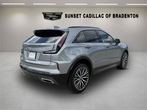 Certified 2024 Cadillac XT4 Sport AWD/4WD image 3