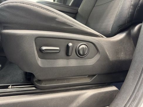 Used 2019 GMC Sierra 1500 Elevation image 13