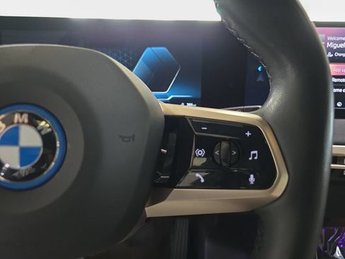 Certified 2024 BMW iX xDrive50 w/ Sport Package AWD/4WD image 18