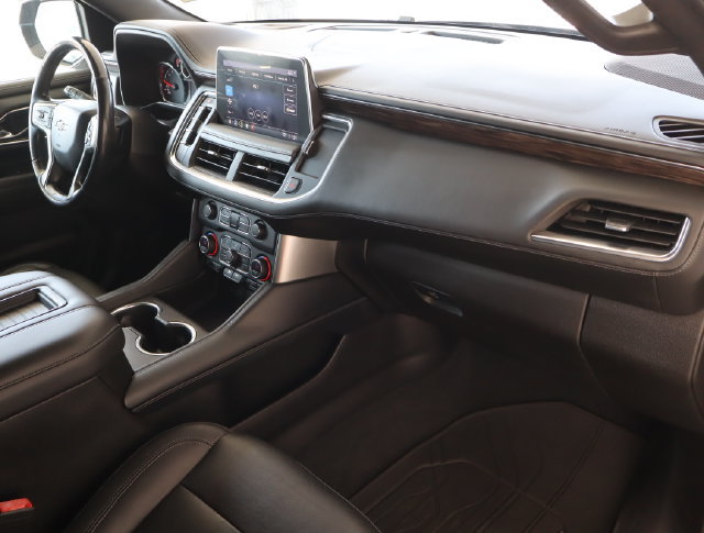 Used 2021 Chevrolet Suburban Z71 w/ Luxury Package AWD/4WD image 50