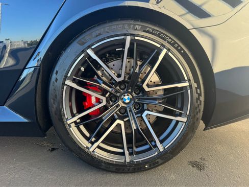 New 2026 BMW M5 w/ Executive Package AWD/4WD image 11