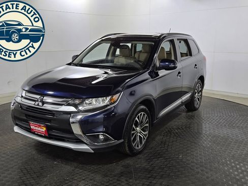 Used 2016 Mitsubishi Outlander SEL AWD/4WD image 3