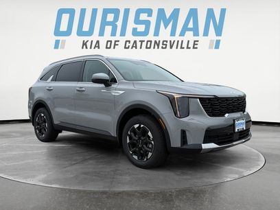 New 2025 Kia Sorento S