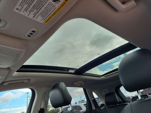 Used 2017 Ford Edge Titanium w/ Equipment Group 302A image 34