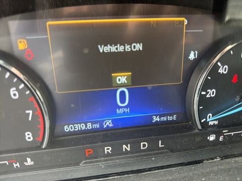 Used 2021 Ford Explorer XLT w/ Equipment Group 202A AWD/4WD image 4