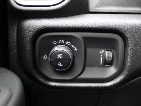 New 2026 RAM 3500 Tradesman image 17