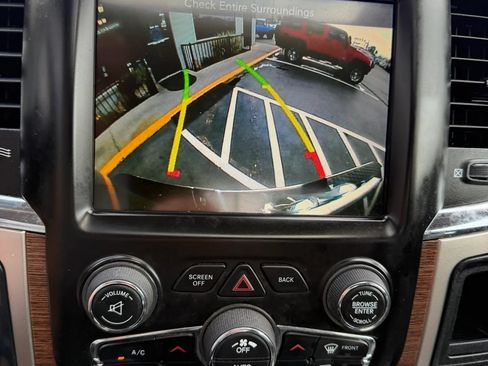 Used 2017 RAM 1500 Laramie AWD/4WD image 27