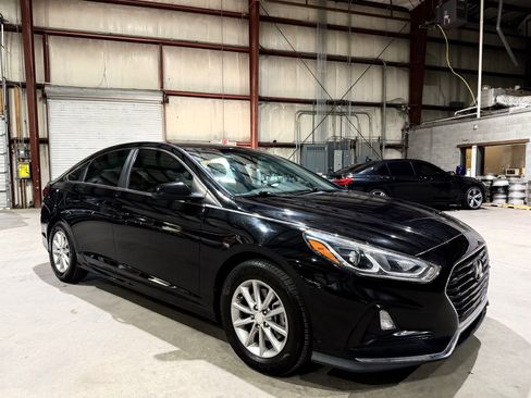 Used 2018 Hyundai Sonata ECO FWD image 2