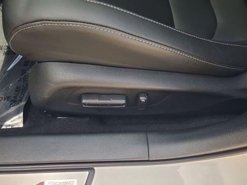 Used 2023 Acura Integra A-Spec image 18