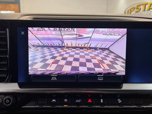 Used 2022 Chevrolet Silverado 1500 RST w/ Z71 Off-Road Package image 27