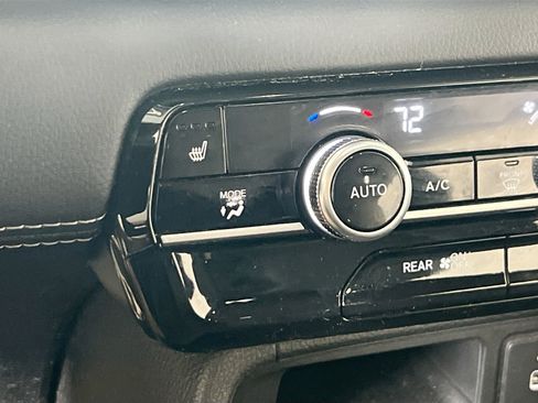 Used 2023 Honda Pilot EX-L image 19