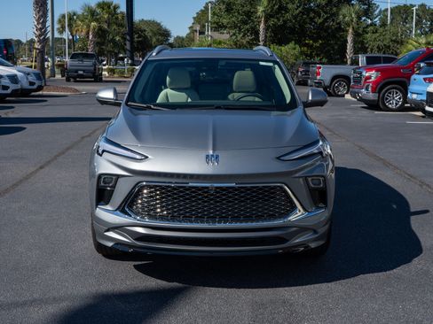 New 2026 Buick Encore GX Avenir w/ Avenir Technology Package image 8