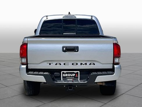 Used 2020 Toyota Tacoma SR w/ SR Convenience Package RWD image 5