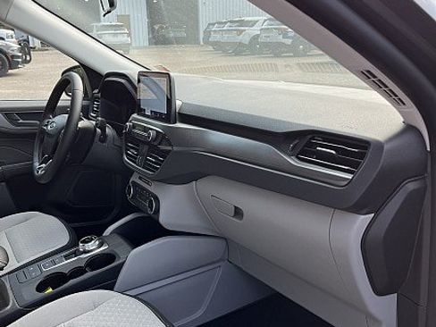 Used 2026 Ford Escape Active w/ Cold Weather Package FWD image 15