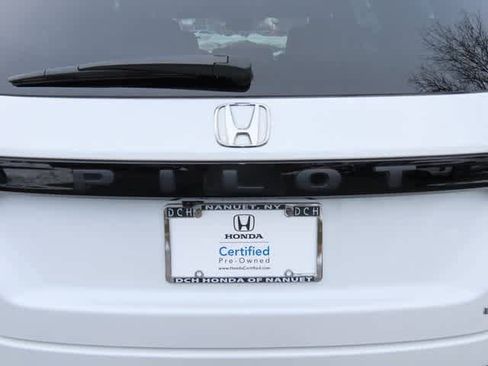 Certified 2023 Honda Pilot Touring image 7
