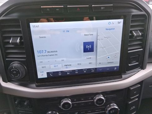 Used 2021 Ford F150 XLT w/ Equipment Group 302A High image 11