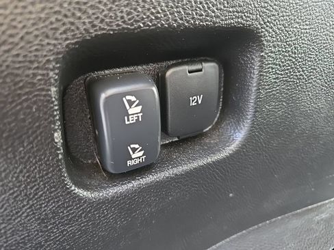 Used 2024 Ford Edge Titanium AWD/4WD image 90