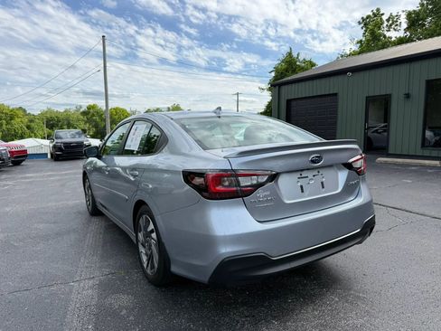 Used 2025 Subaru Legacy Limited AWD/4WD image 4