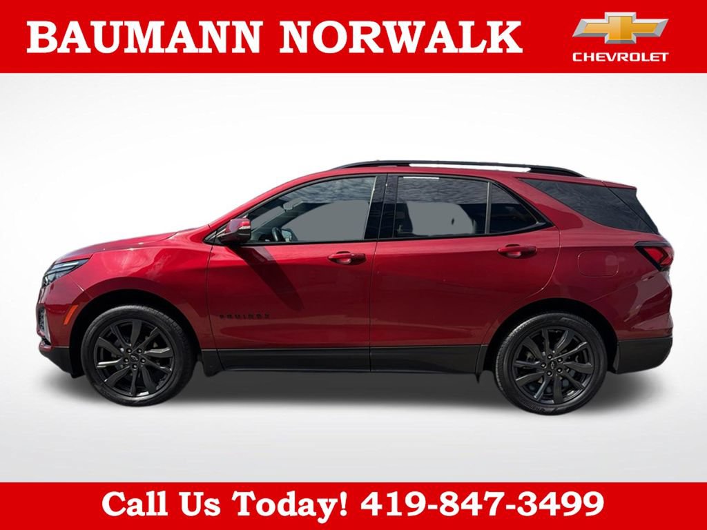 Used 2023 Chevrolet Equinox RS w/ RS Leather Package AWD/4WD image 4