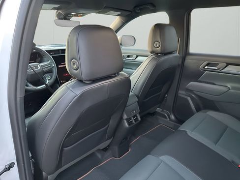 New 2026 GMC Terrain AT4 image 18