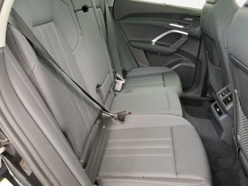 Used 2025 Audi Q5 Premium Plus w/ Premium Plus AWD/4WD image 15