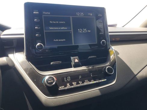 Used 2021 Toyota Corolla LE FWD image 24