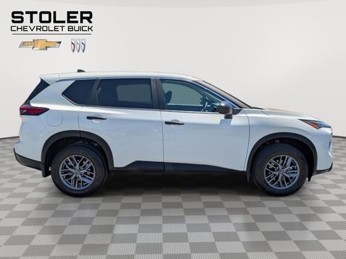 Used 2024 Nissan Rogue S AWD/4WD image 6