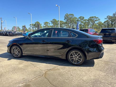 Used 2023 Kia Forte GT-Line w/ GT-Line Premium Package image 5