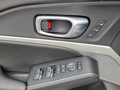 Used 2023 Acura Integra A-Spec image 29