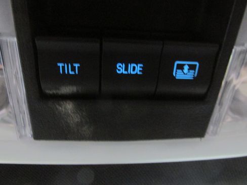 Used 2019 Ford Explorer XLT w/ Equipment Group 201A image 44