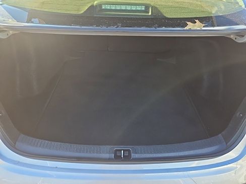 Used 2020 Toyota Corolla LE image 34