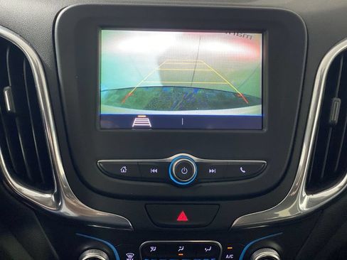 Used 2019 Chevrolet Equinox LT FWD image 20