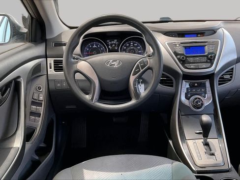 Used 2013 Hyundai Elantra GLS FWD image 7
