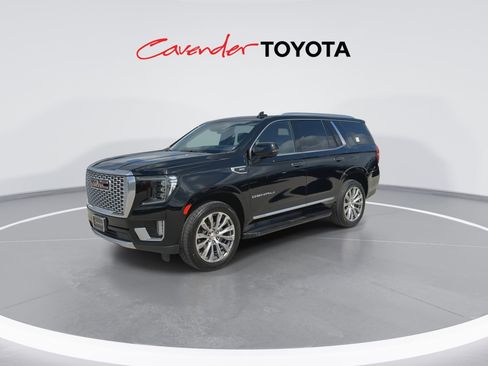 Used 2023 GMC Yukon Denali w/ LPO, Floor Liner Package AWD/4WD image 4