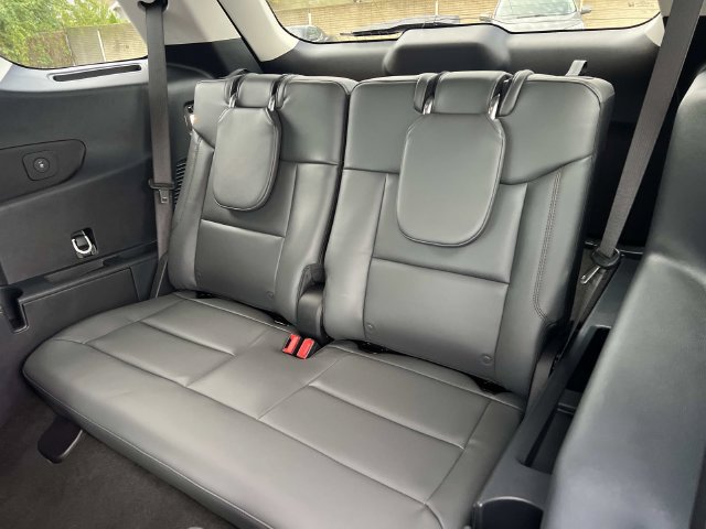 Certified 2026 Ford Explorer Active w/ Active Comfort Package AWD/4WD image 15